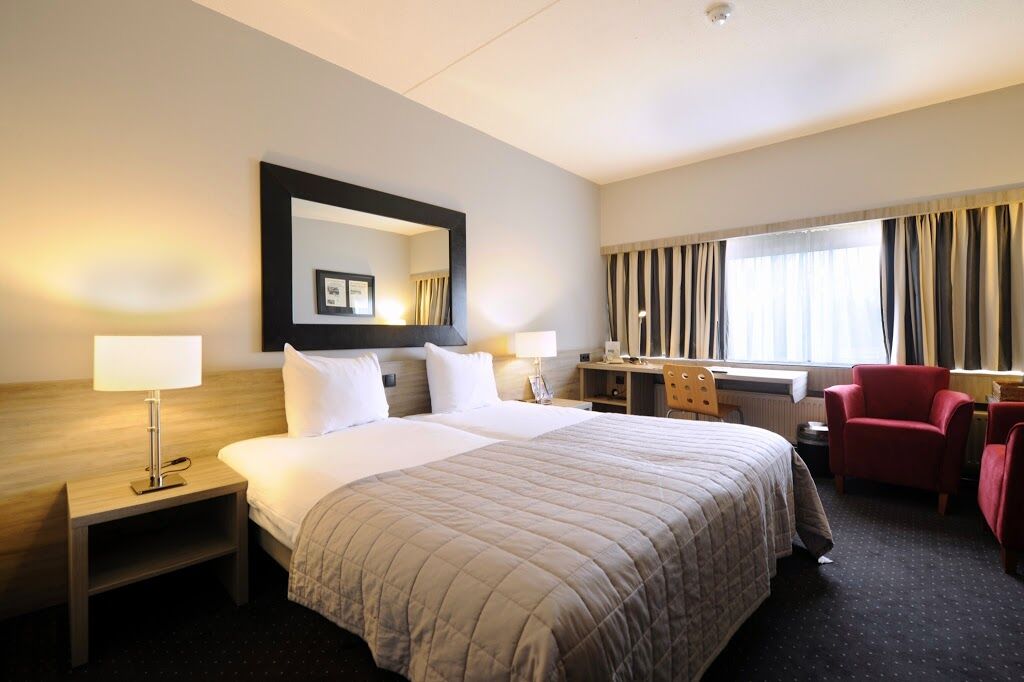 Der Valk Hotel 4*